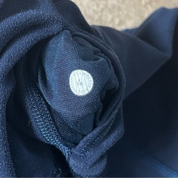 Lululemon Align High-Rise Pant 25” Navy – Size 4 - Picture 10 of 10